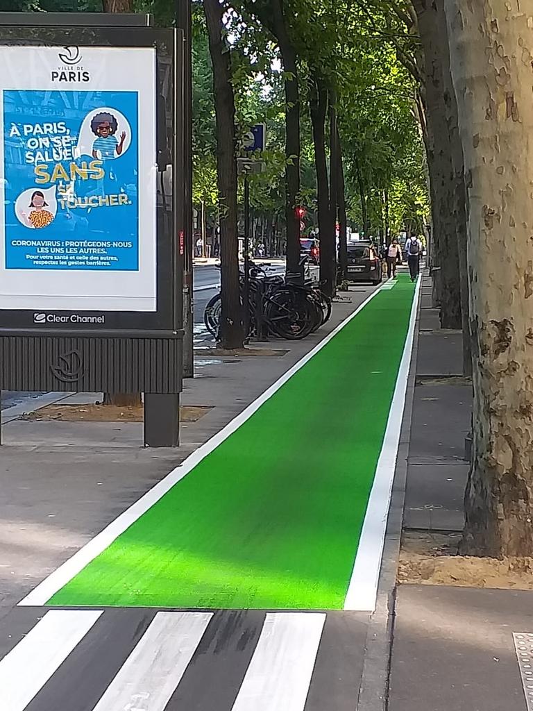 Pistes cyclables boulevard Magenta Paris 10